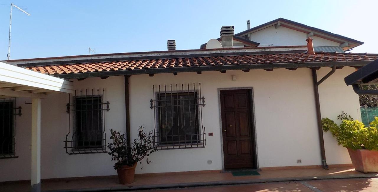 Casa Nuccia Gentili David Aparthotel Marina di Massa Luaran gambar